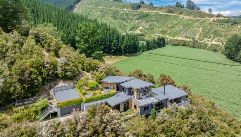 140 Leslies Road, Okaramio