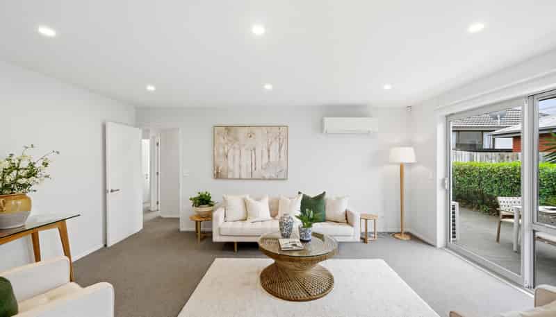 2B Gilbert Place, Sydenham