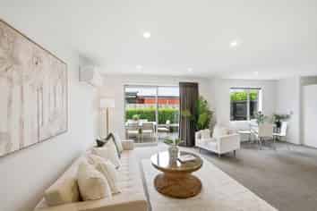 2B Gilbert Place, Sydenham