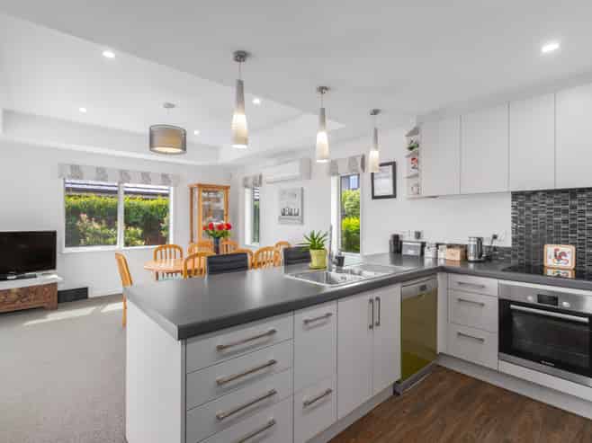 32 Euphrasie Drive, Aidanfield