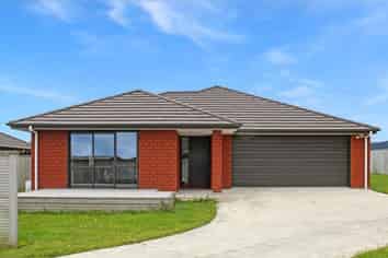 21 Varsity Heights , Fitzherbert