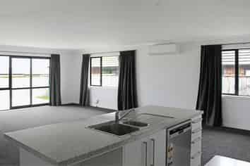 21 Varsity Heights , Fitzherbert