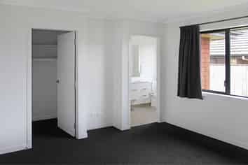 21 Varsity Heights , Fitzherbert