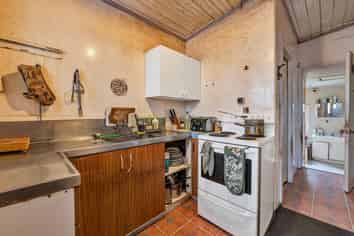 10 Clive Street, Hawera