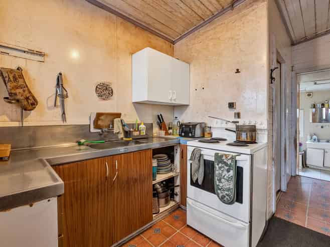 10 Clive Street, Hawera