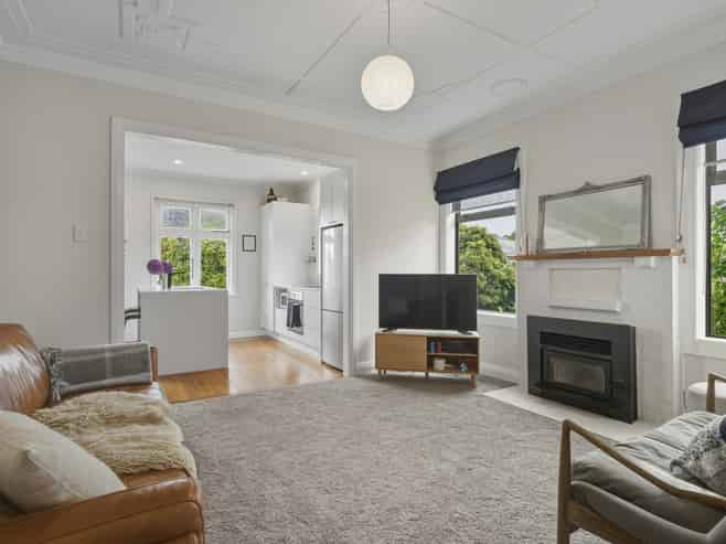 1 Ashley Street, Belleknowes