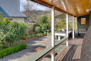 14 Centennial Road, Tahunanui