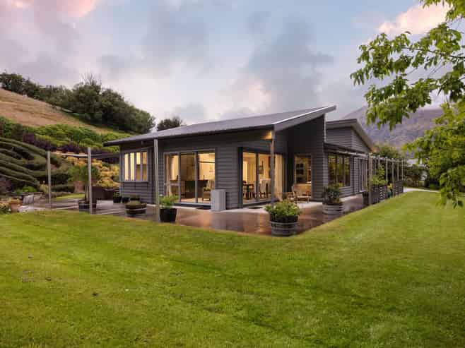 44 Springbank Grove, Lower Shotover