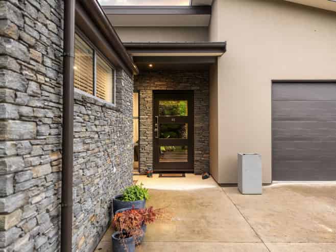 44 Springbank Grove, Lower Shotover