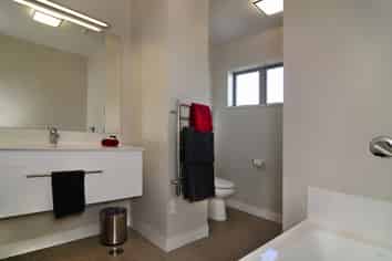 Rare and Lucrative Lease Opportunity