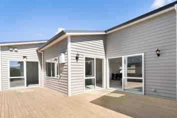 17 Uatoto Road, Clarks Beach