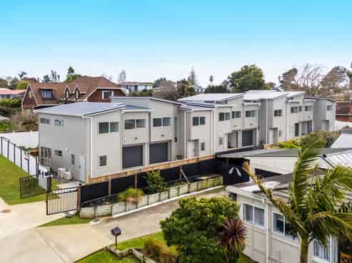 6/40 Estuary Road, Weymouth