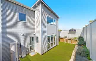 6/40 Estuary Road, Weymouth