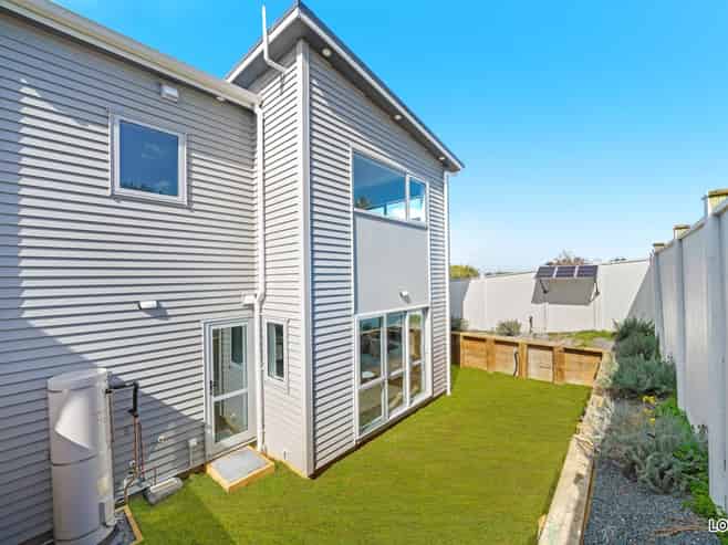 6/40 Estuary Road, Weymouth