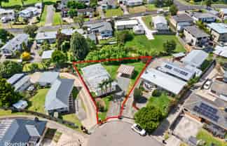 9A & B Canberra Place, Bellevue