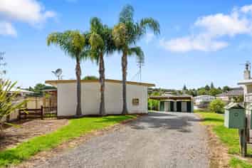 9A & B Canberra Place, Bellevue