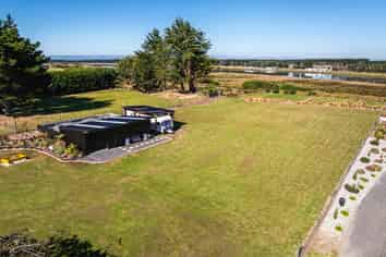 82D Ariki Avenue, Otatara