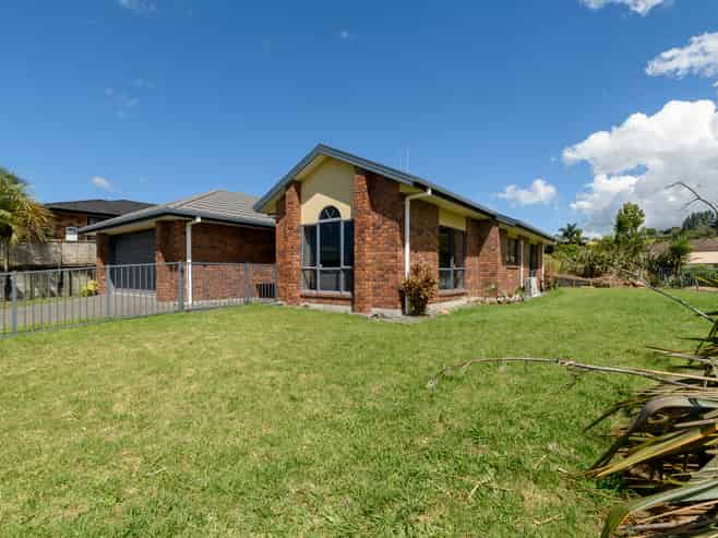 68 Rosella Drive, Welcome Bay