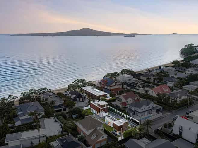  25-27 William Street, Takapuna