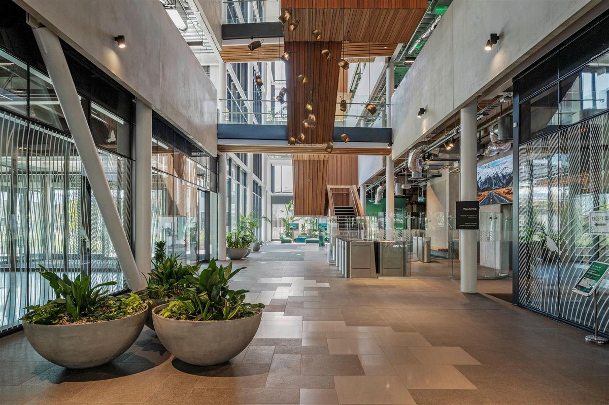 Turnkey 300sqm Office | Brand-New Fit-Out Included - Mehr
