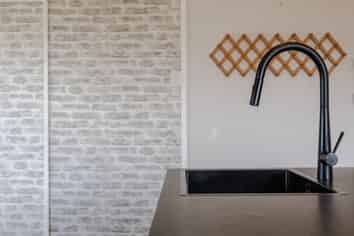 70 Moorhouse Street, Ross