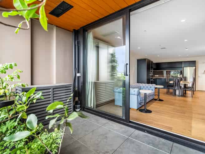 201/64 Victoria Street, Onehunga