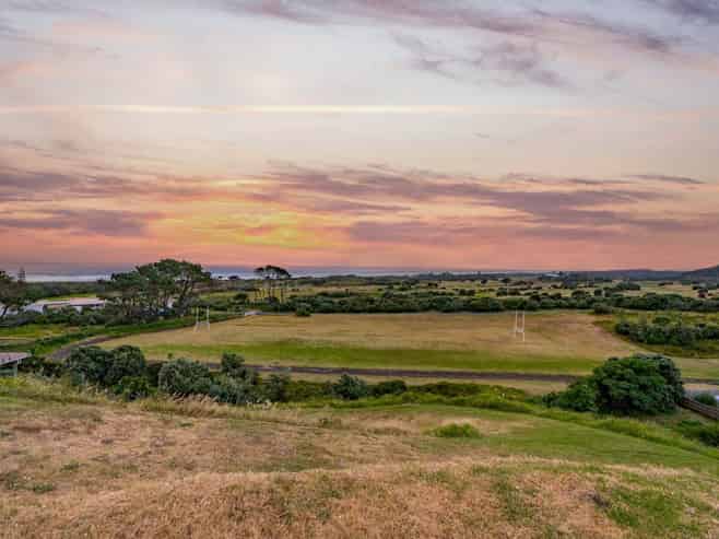 381 Motutara Road, Muriwai