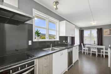 7 Kentucky Street, Totara Park