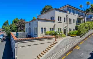 2/535 George Street, North Dunedin