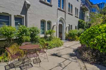 2/535 George Street, North Dunedin