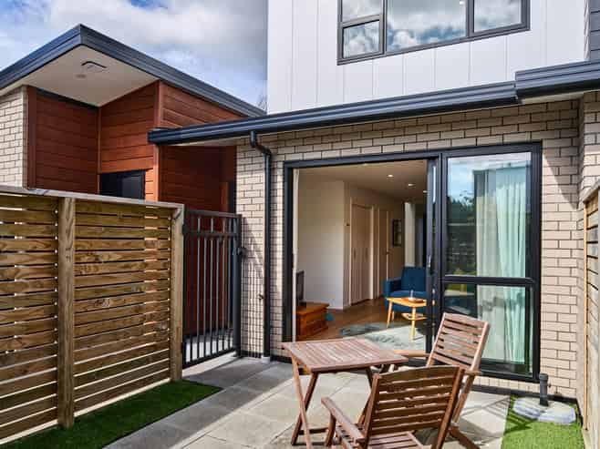 10/564 High Street, Boulcott