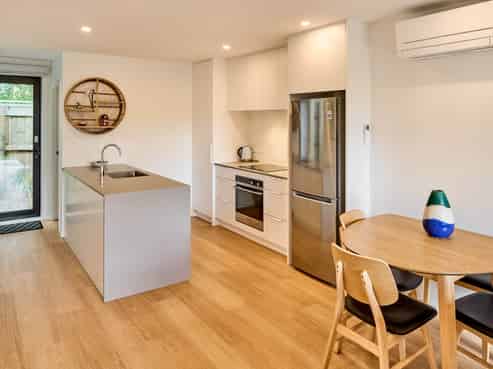 10/564 High Street, Boulcott