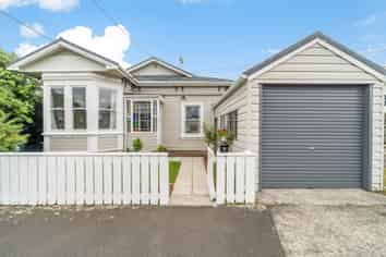 9 Adelaide Street, Petone