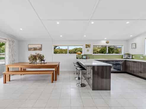 45 Bryant Road, Brightwater