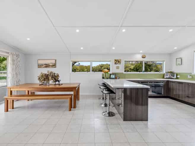 45 Bryant Road, Brightwater