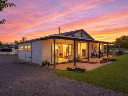 45 Bryant Road, Brightwater