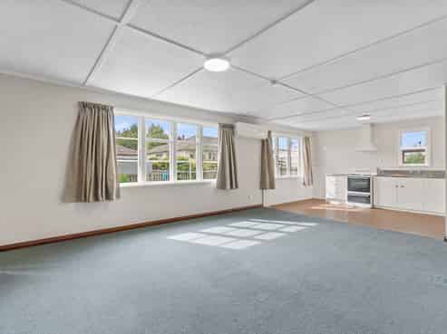 90 Spenser Street, Milton