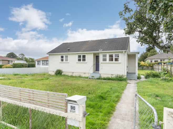 90 Spenser Street, Milton