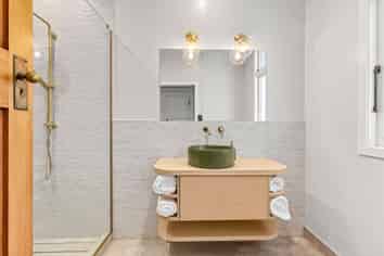 112 Kawai Street, Nelson South