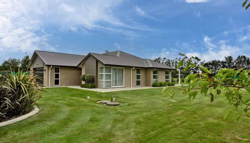 152 Moore Road, Lorneville