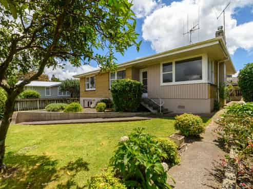 9A Lynwood Place, Brookfield