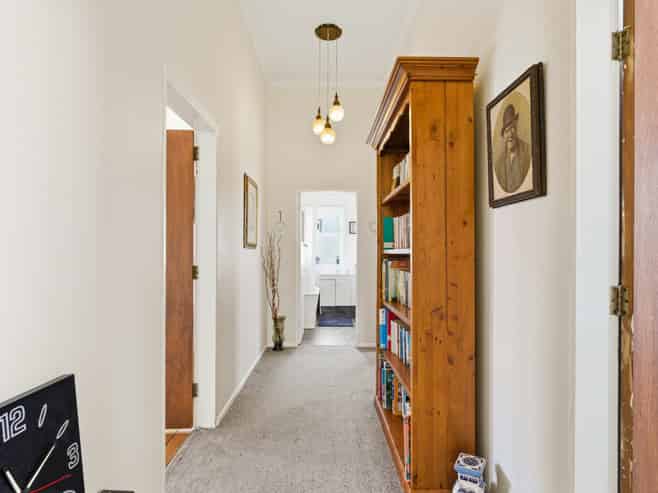 25 Smithfield Road, Tawhero