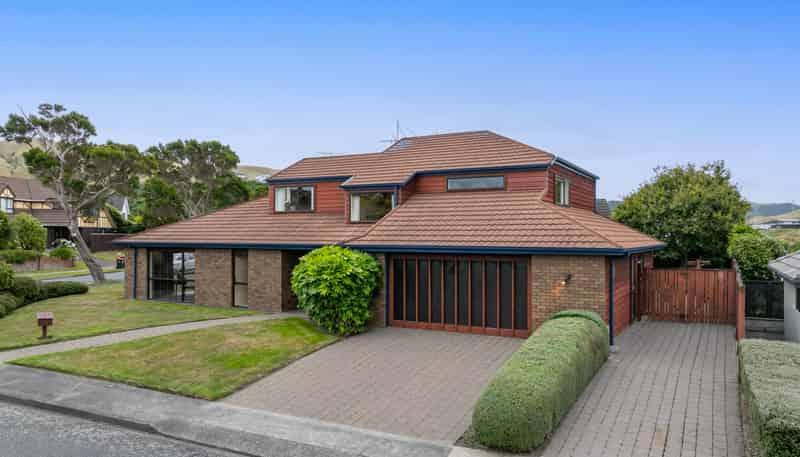 34 Burbank Crescent, Churton Park
