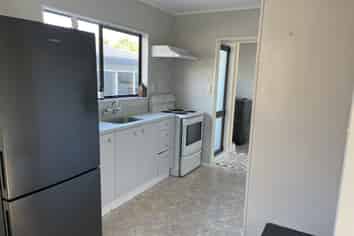 A/32 Aquarius Drive , Kawaha Point