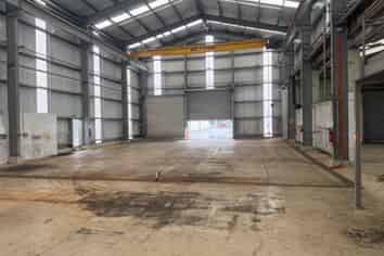 High Stud Warehouse in Seaview 