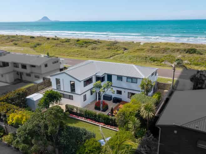 18 Ocean Road, Ohope