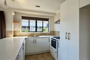 4 Madeleine Terrace, Papamoa