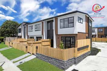  Forever Blissful, Lynfield