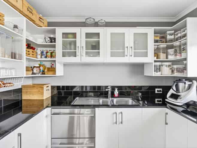 7 Centre Crescent, Wanaka