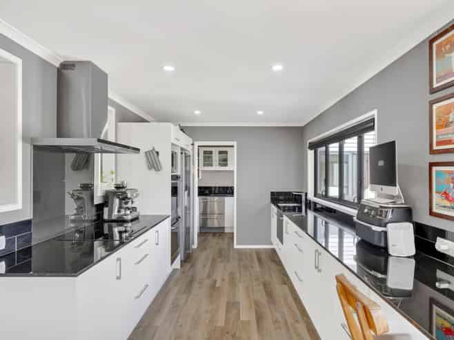 7 Centre Crescent, Wanaka